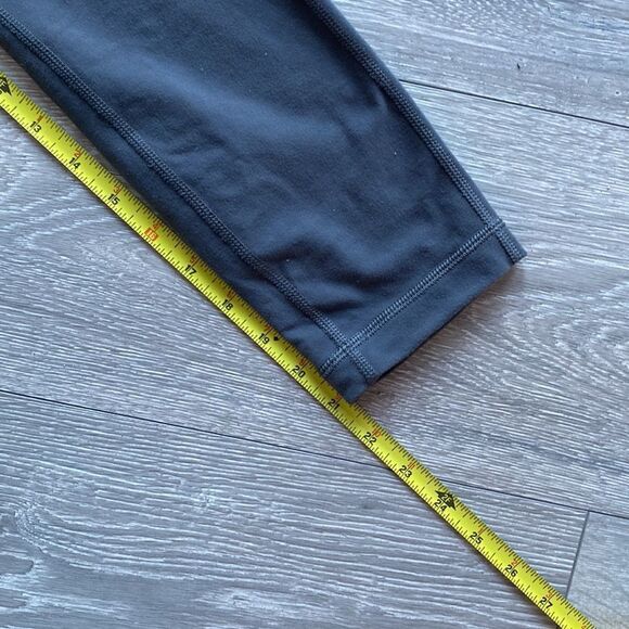 Lululemon Leggings with Pockets  - Picture 7 of 8